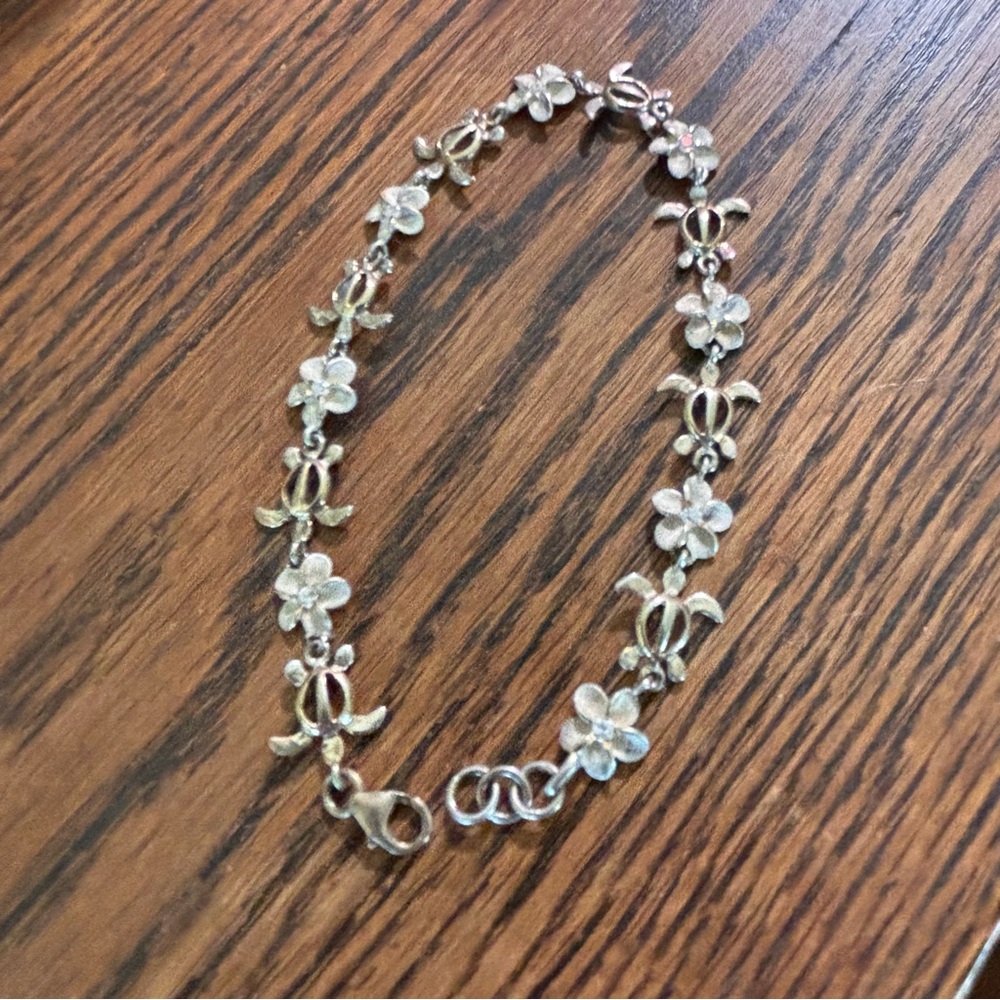 Aloha 925 Silver Turtle & Plumeria Bracelet